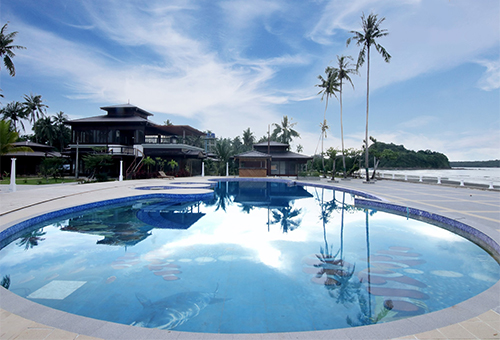 Super Rich Man Swimming Pool Construction » Gaw Yin Gyi